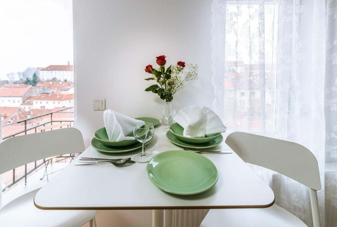 By Heart Apartament Zagrzeb